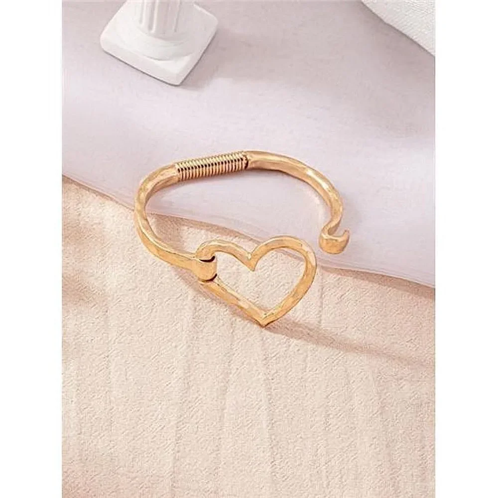 Chunky Gold Hammered Heart Cuff Bracelet Boho Statement Open Heart Bangle